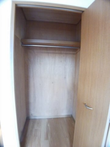 物件内観写真15　(便利な収納スペースです)