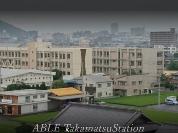 周辺環境(高松市立中央小学校 888m)