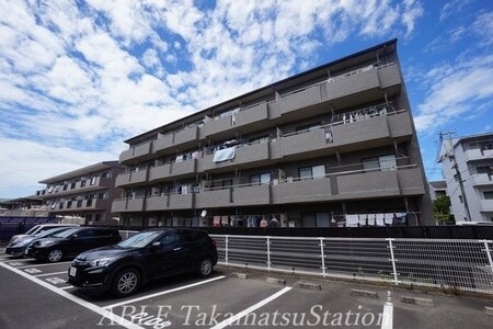 モアガーデンⅠ外観写真