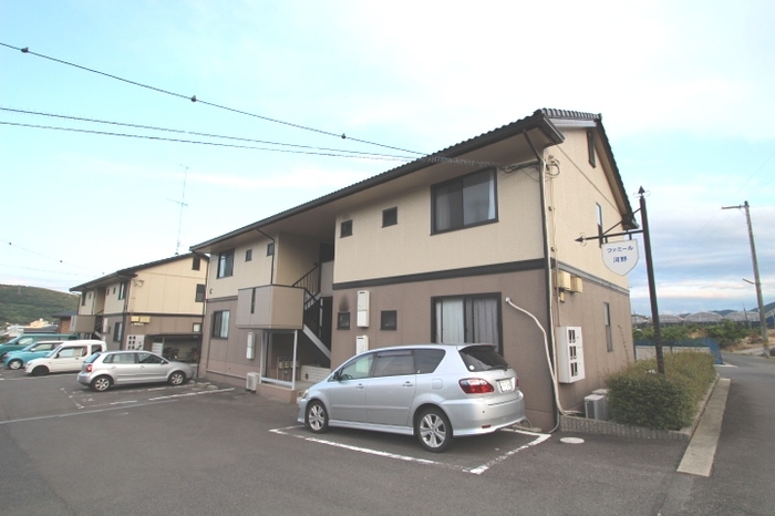ファミール河野　C棟
