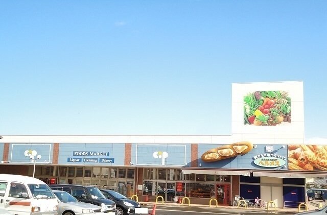 物件外観写真3　(コープさんまで190m)