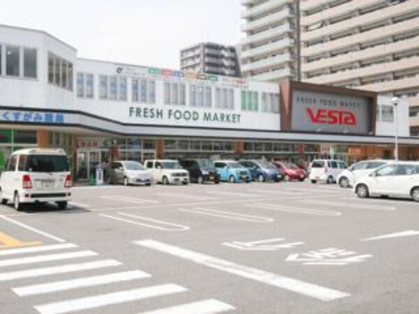周辺環境(フジ楠上店まで669ｍ)
