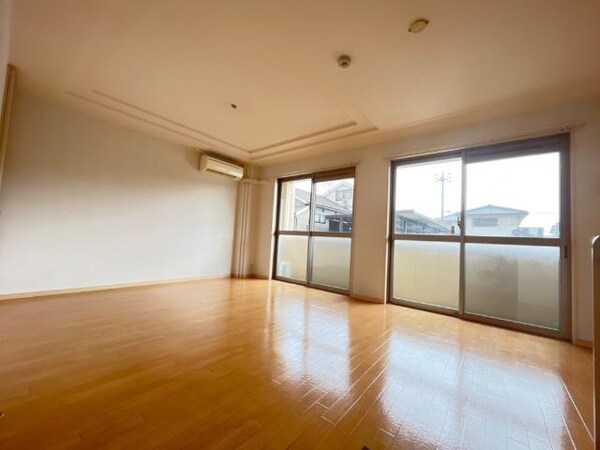 居室(リビング)