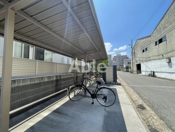 建物設備(駐輪場)