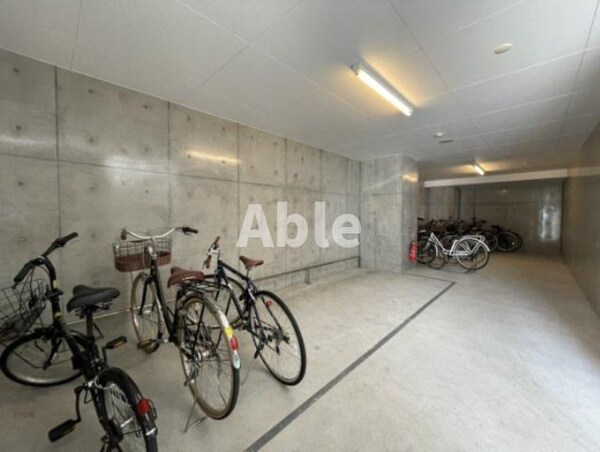 建物設備(駐輪場)