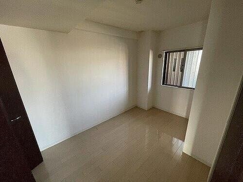 物件内観写真11　(洋室5畳（退去時撮影2025/9）)