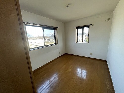 物件内観写真13　(原状回復工事前)