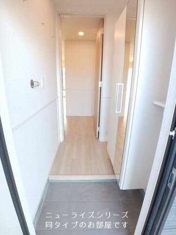 玄関(明るい玄関です)