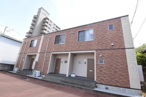 グランデ松縄外観写真