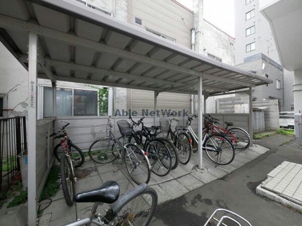 駐輪場