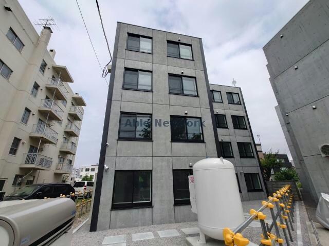 物件外観写真3　(南)