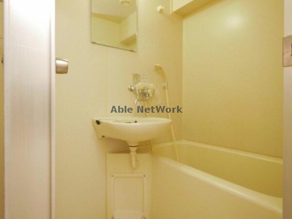 バス／シャワールーム等