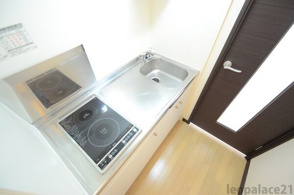 キッチン(備品や設備仕様は号室等により異なります現地をご確認下さい。)