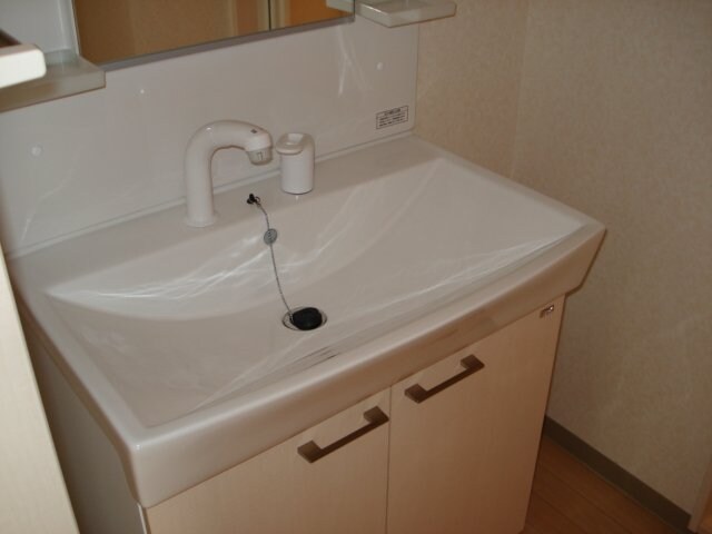 物件内観写真9　(洗髪洗面化粧台)