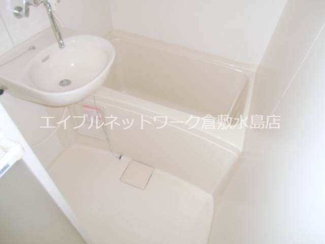 物件内観写真11　(類似物件の写真です)