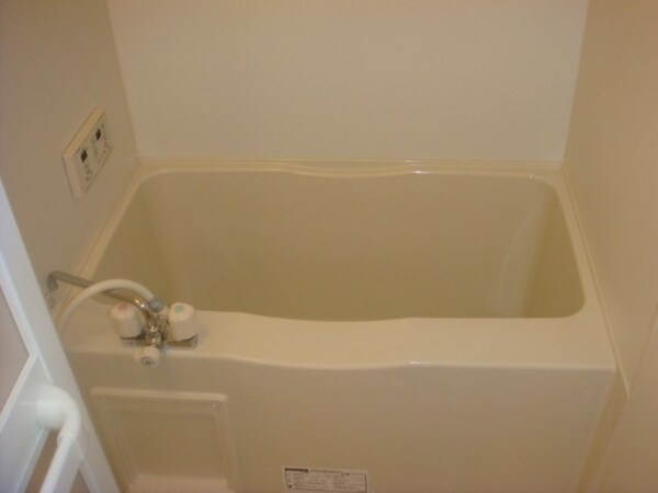 浴室(バス／シャワールーム等)