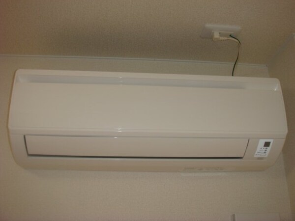 建物設備(エアコン)