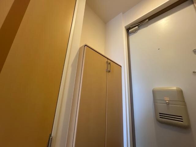 物件内観写真18　(収納)