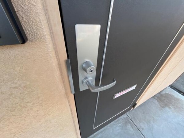 玄関(セキュリティ)