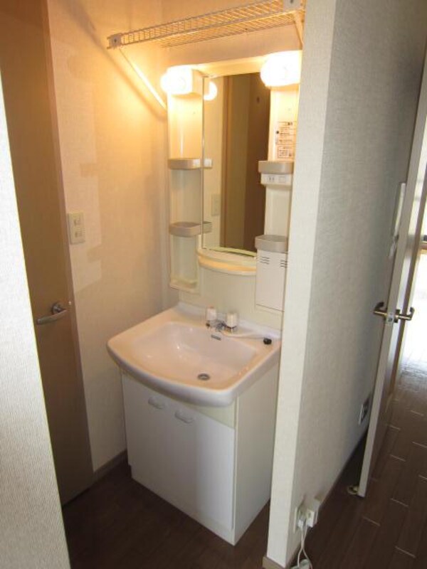 洗面・脱衣所(洗面所)