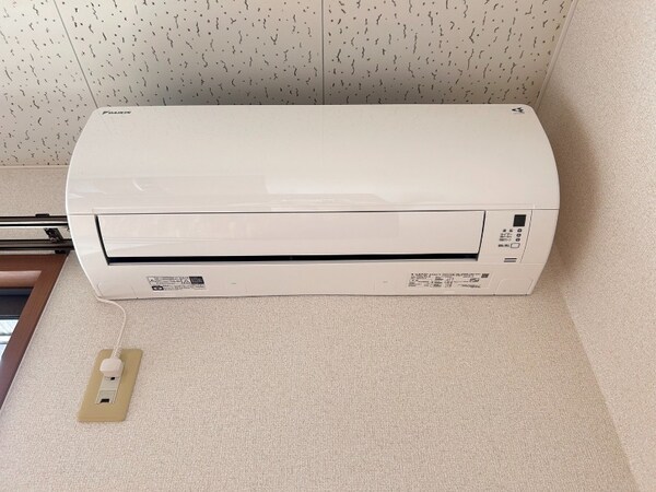 建物設備(エアコン)