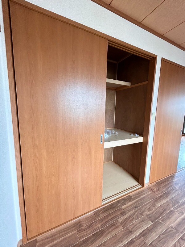 物件内観写真8　(収納)