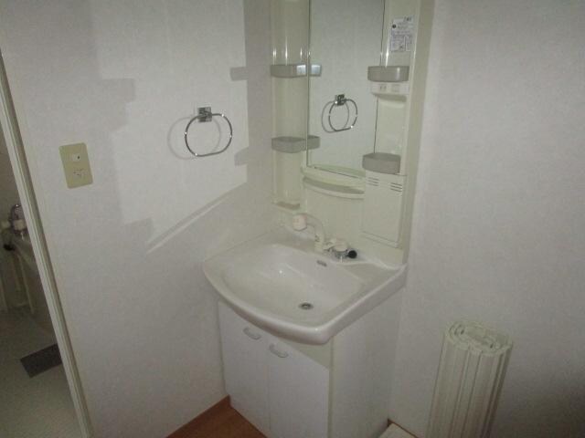 物件内観写真10　(洗面所)