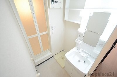 物件内観写真9　(備品や設備仕様は号室等により異なります現地をご確認下さい)