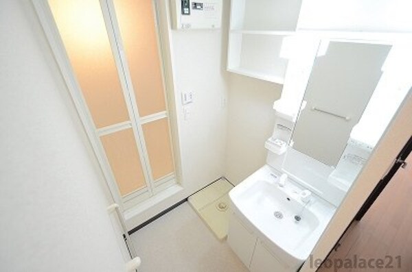 内装他(備品や設備仕様は号室等により異なります現地をご確認下さい)