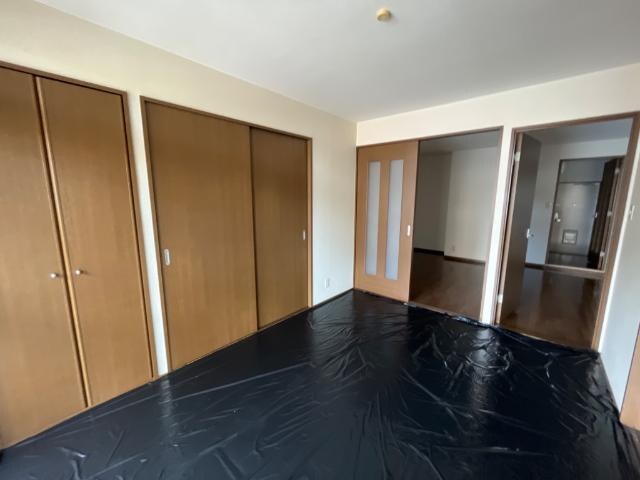 物件内観写真18　(洋室)