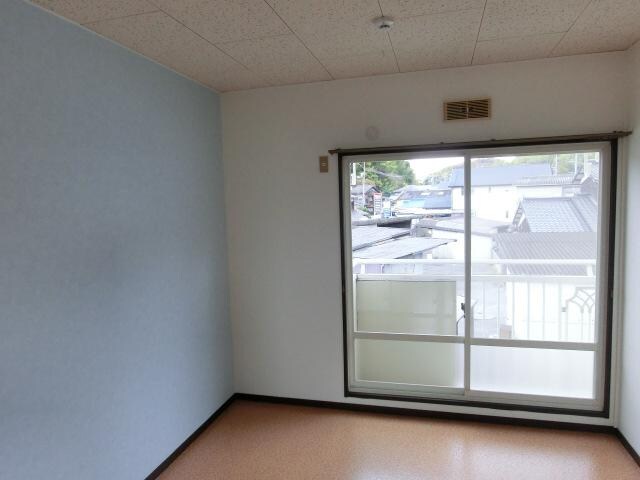 物件内観写真3　(洋室)