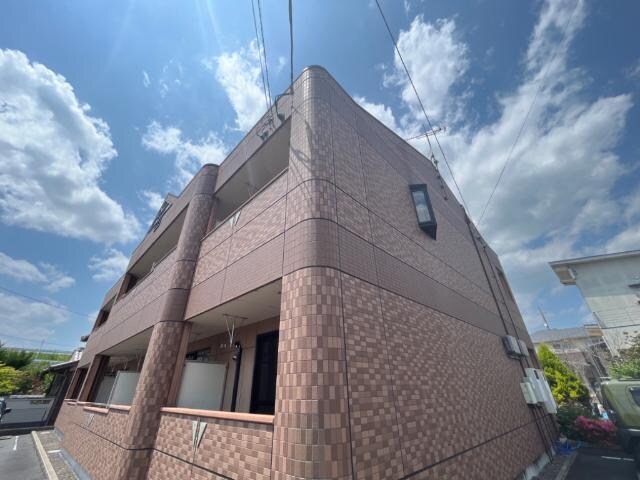 物件外観写真3　(外観写真（昼）)