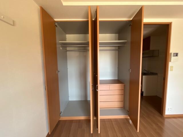 物件内観写真13　(収納)