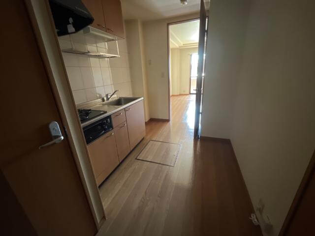 物件内観写真22　(廊下)