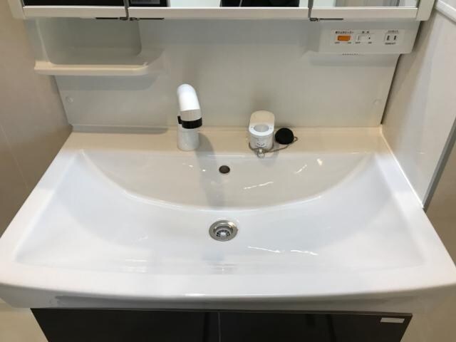 物件内観写真27　(洗面)