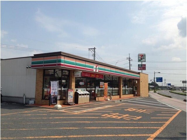 物件外観写真6　(セブンイレブン玉島インター店まで1100m)