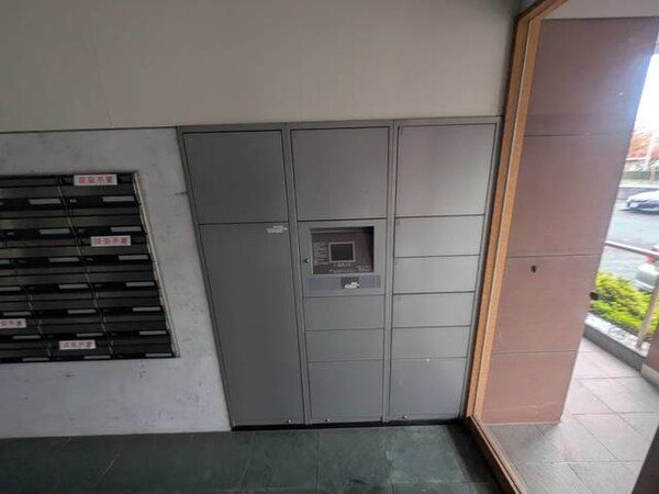 建物設備(駐車場)