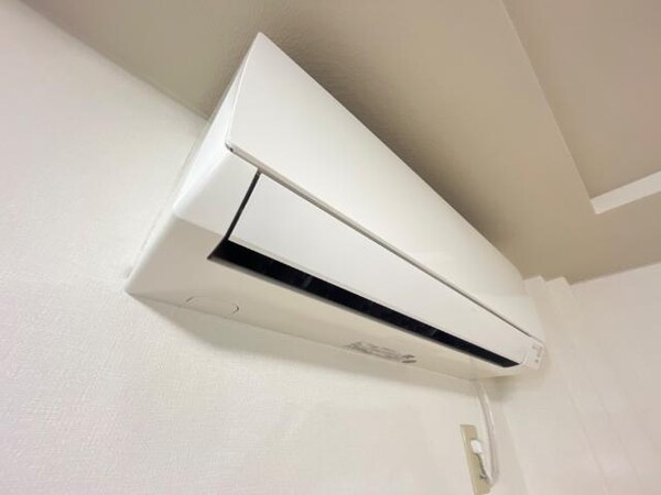 建物設備(エアコン)