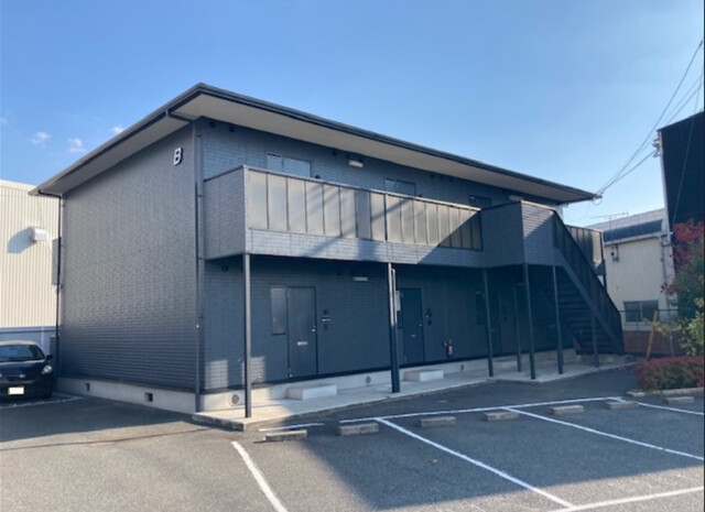 ソレジオ中島　B棟