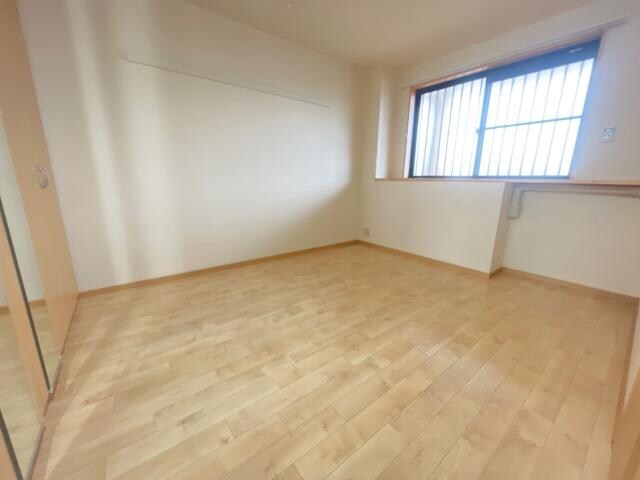 物件内観写真19　(寝室)