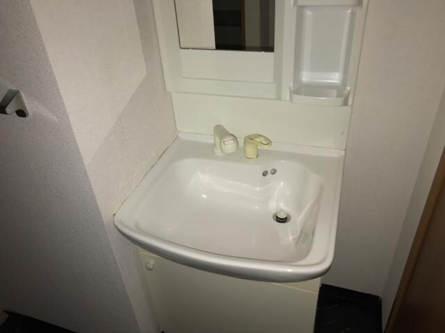 物件内観写真15　(洗髪洗面化粧台)