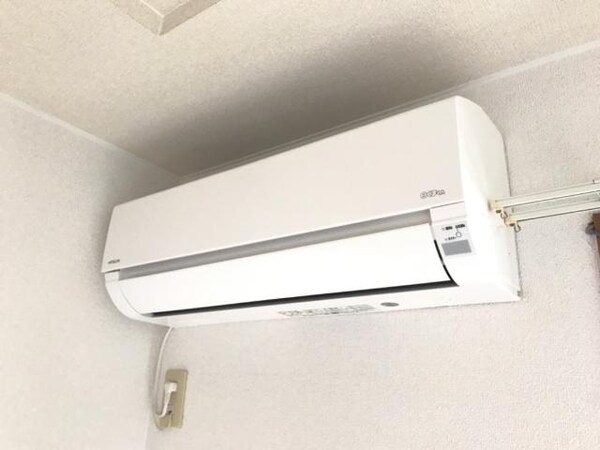 建物設備(エアコン)