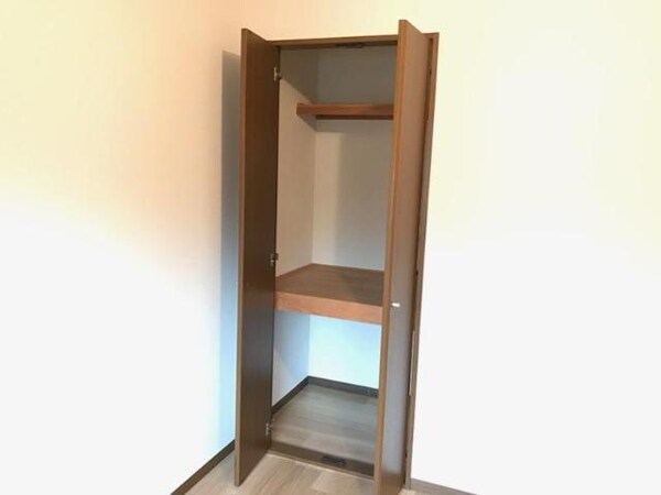 収納(収納)