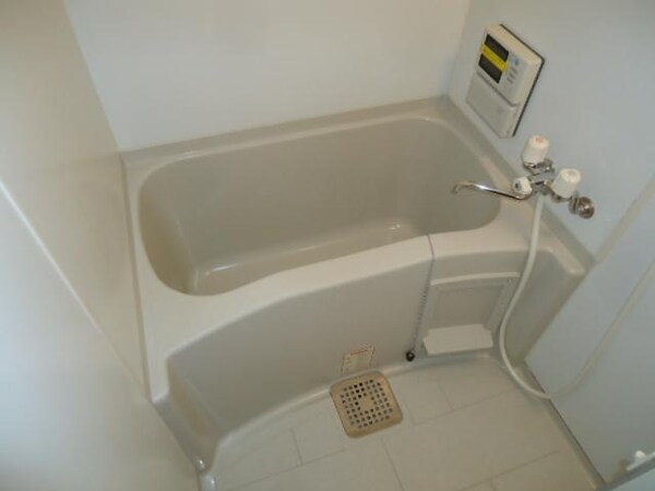 浴室(バス／シャワールーム等)