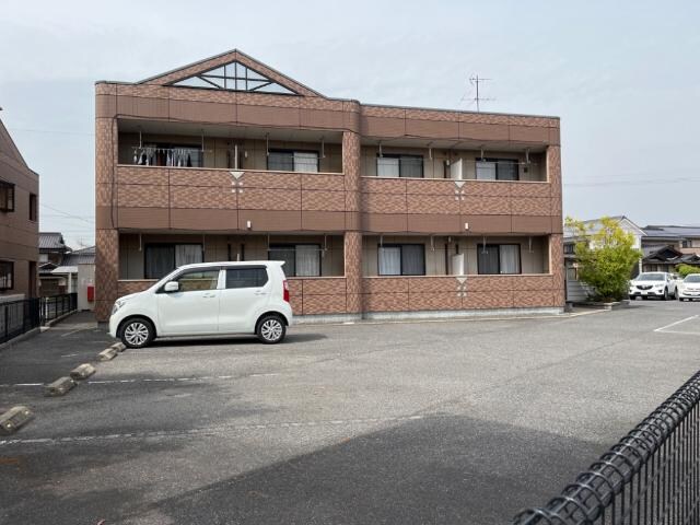 物件外観写真3　(外観写真（昼）)