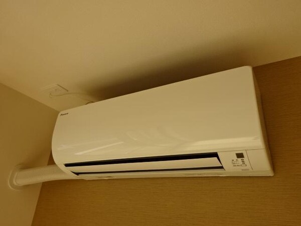 建物設備(エアコン)