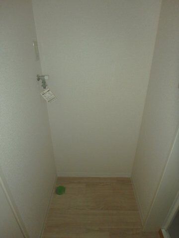 物件内観写真16　(松島　クレストウッド　1R+ロフト　室内洗濯機置場)