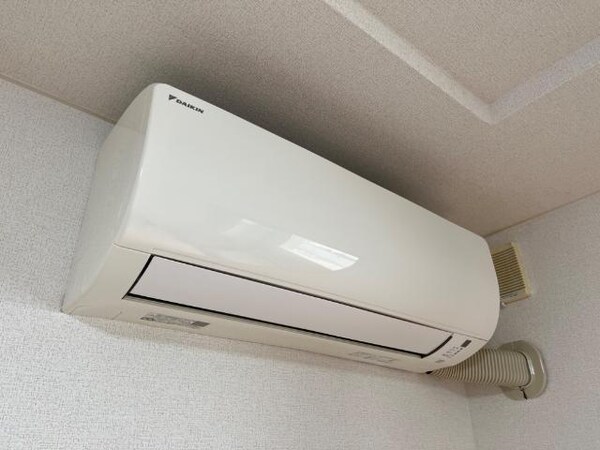 建物設備(エアコン)