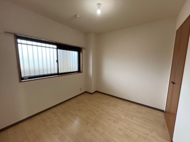 物件内観写真14　(北洋室)