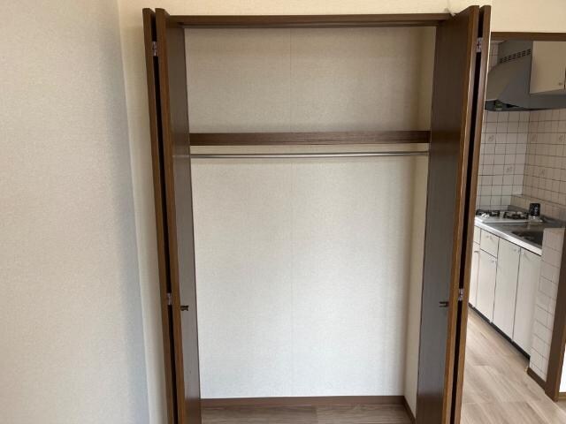 物件内観写真10　(クローゼット)
